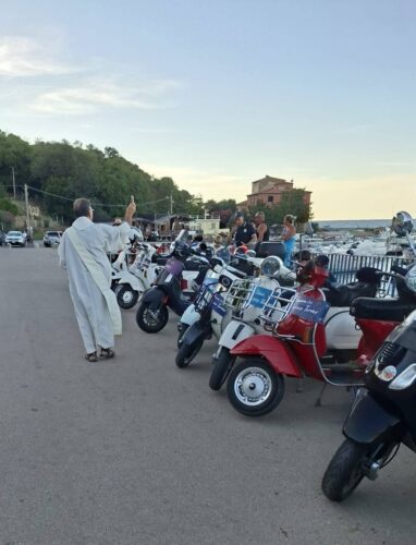 La benedizione delle Vespa al Golfo di Baratti – V.C. Piombino, 5 settembre 2026